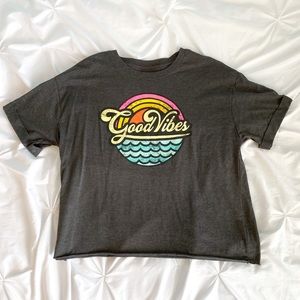 NWOT Modern Lux Good Vibes Cropped Tee